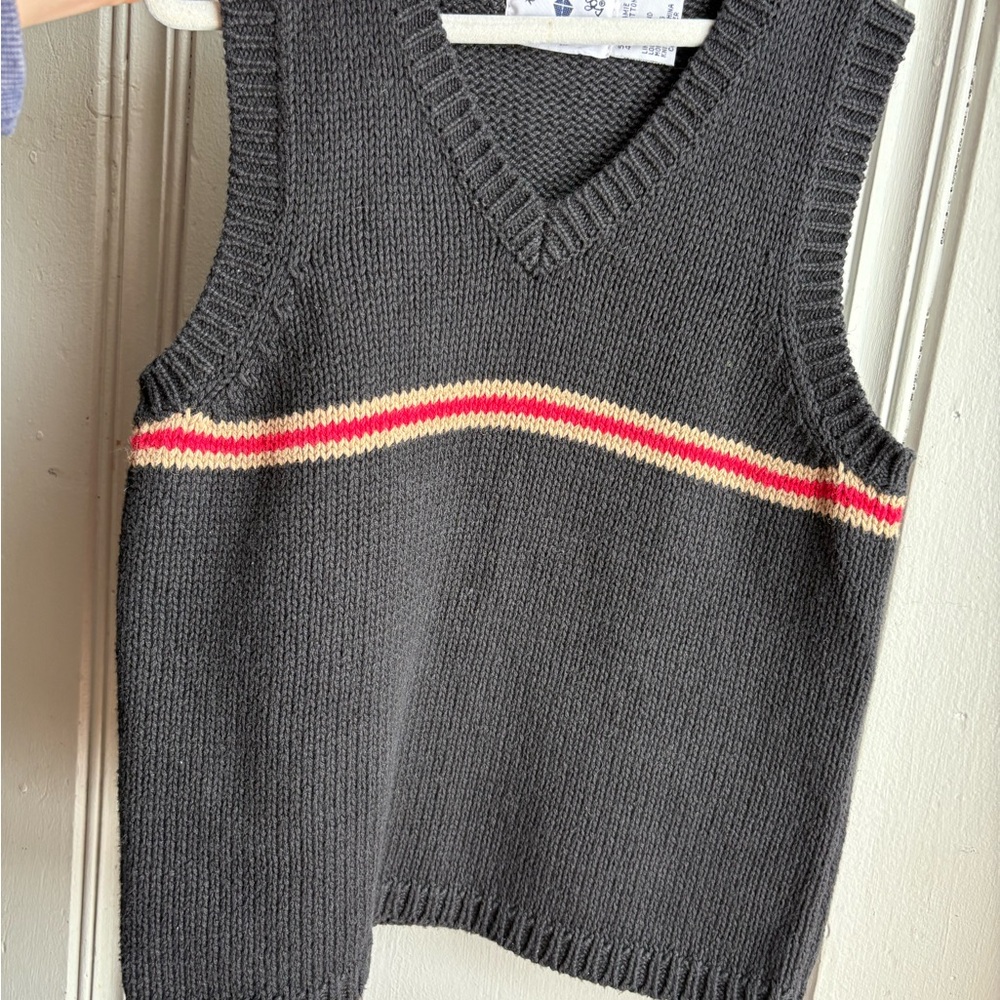 Vintage Boys 7 Kitestrings Black Knit Sweater Vest with Red and Tan Stripe